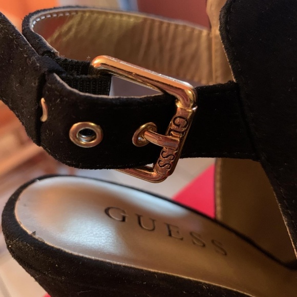 Platforms - Picture 4 of 5